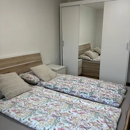 Novozrekonstrulovany Podhaj Мартин